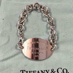 Tiffany & Co Ultra Oval Tag Bracelet